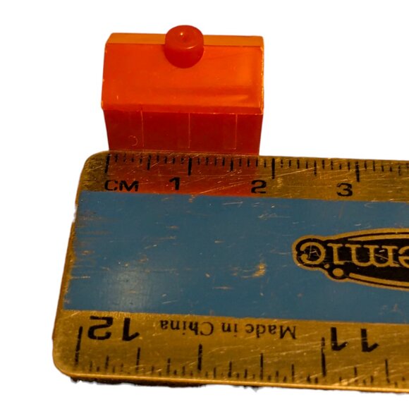 Monopoly Junior | 96 Pieces Plastic Hotels Board Game Replacement Parts - Picture 5 of 8